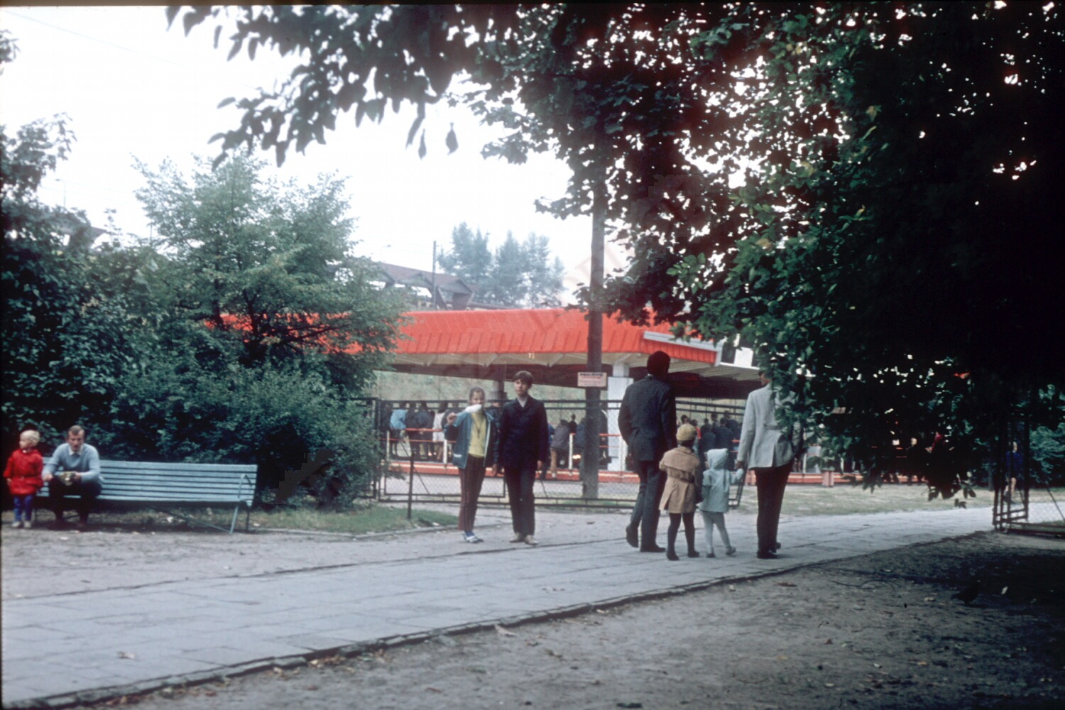 Pawilon z samochodzikami