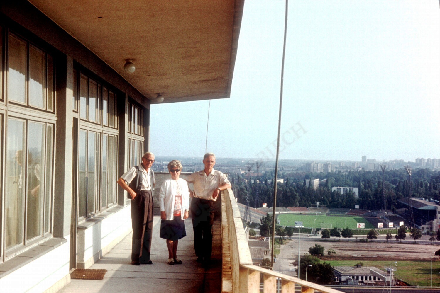 BALKON I WIDOK Z BALKONU